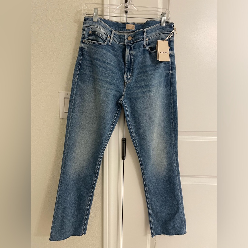 Mother Denim Mid rise Dazzler Ankle Fray jeans sz 32.